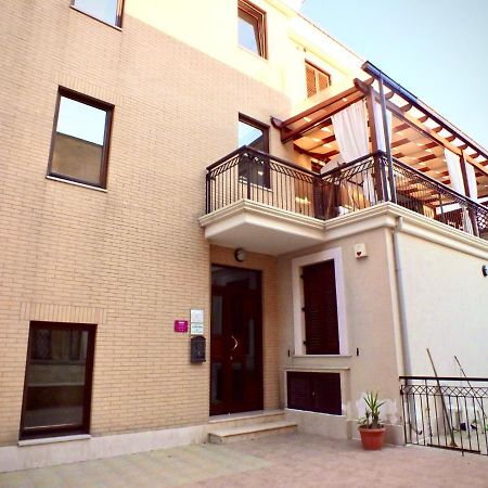 L'Arca - Bed & Breakfast In Lucera Centro Exterior photo